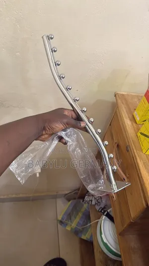 Strong Wall Hanger or Hook With 12 Balls or Knots