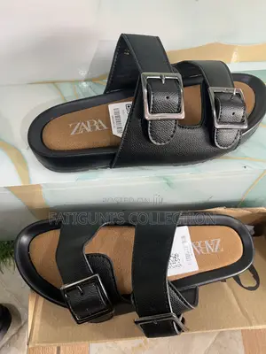 Stylish Men’s Casual Slippers