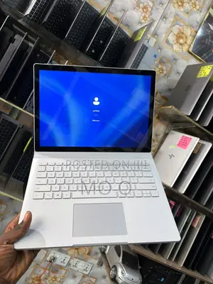 Laptop Microsoft Surface Book 2 32GB Intel Core i7 SSD 512GB