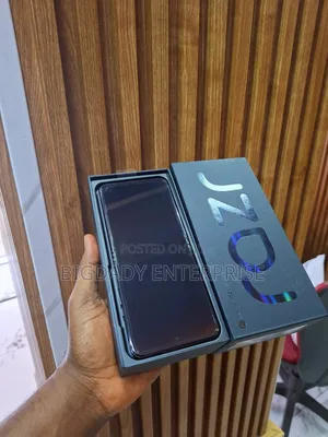 New Motorola Razr 40 Ultra 256 GB Black