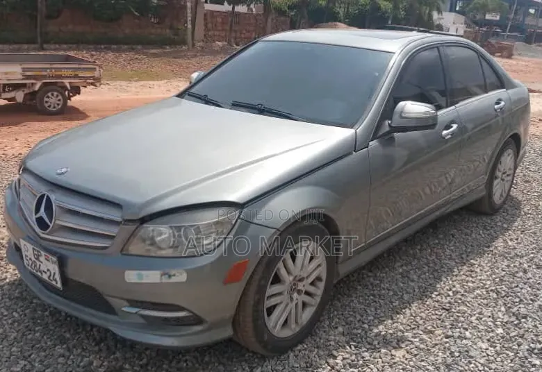 Mercedes-Benz C350 C350 BlueEFFICIENCY RWD 2011 Gray