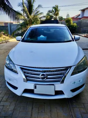 Nissan Sentra SL 4dr Sedan (1.8L 4cyl CVT) 2015 White