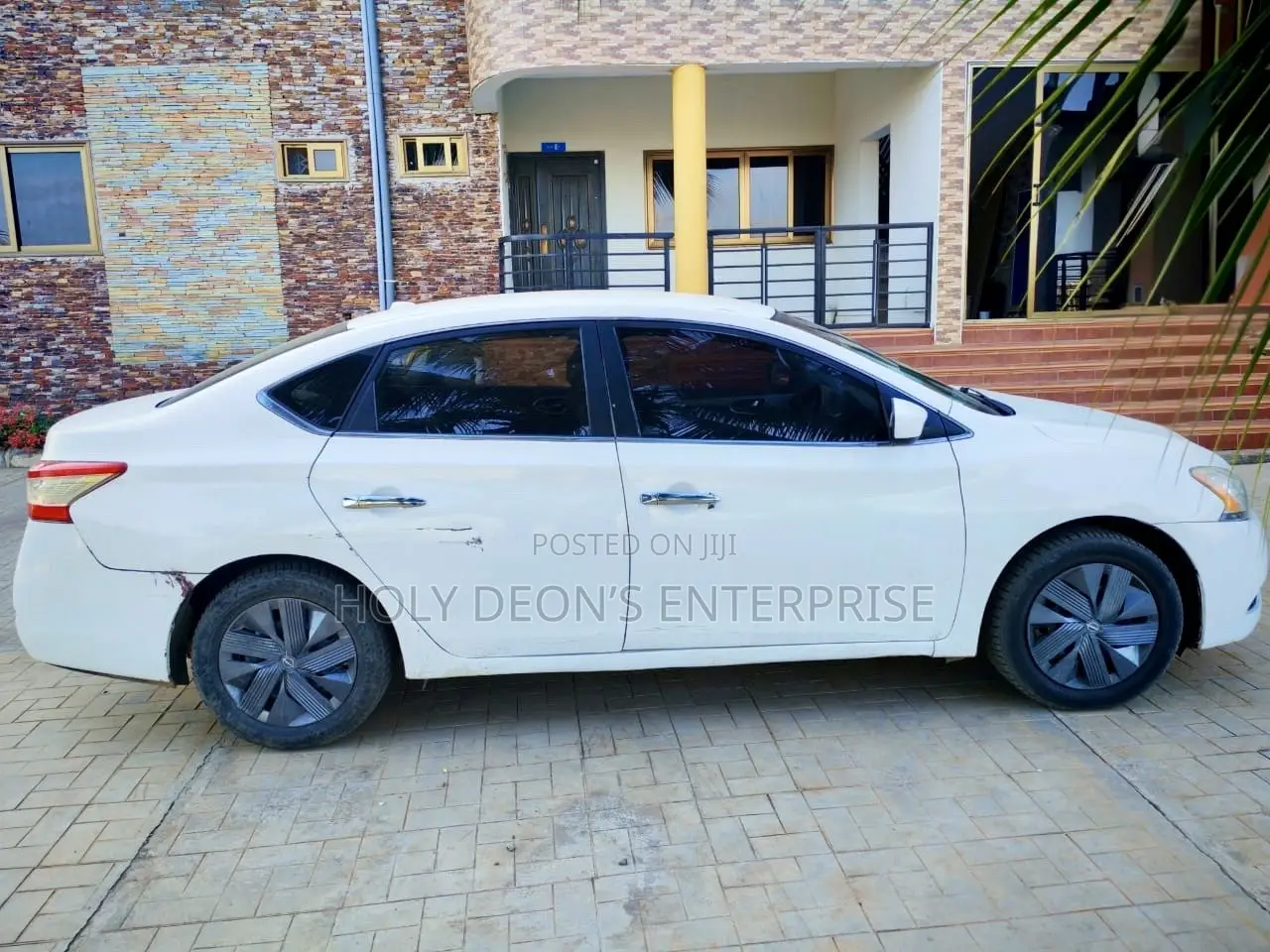 Nissan Sentra SL 4dr Sedan (1.8L 4cyl CVT) 2015 White