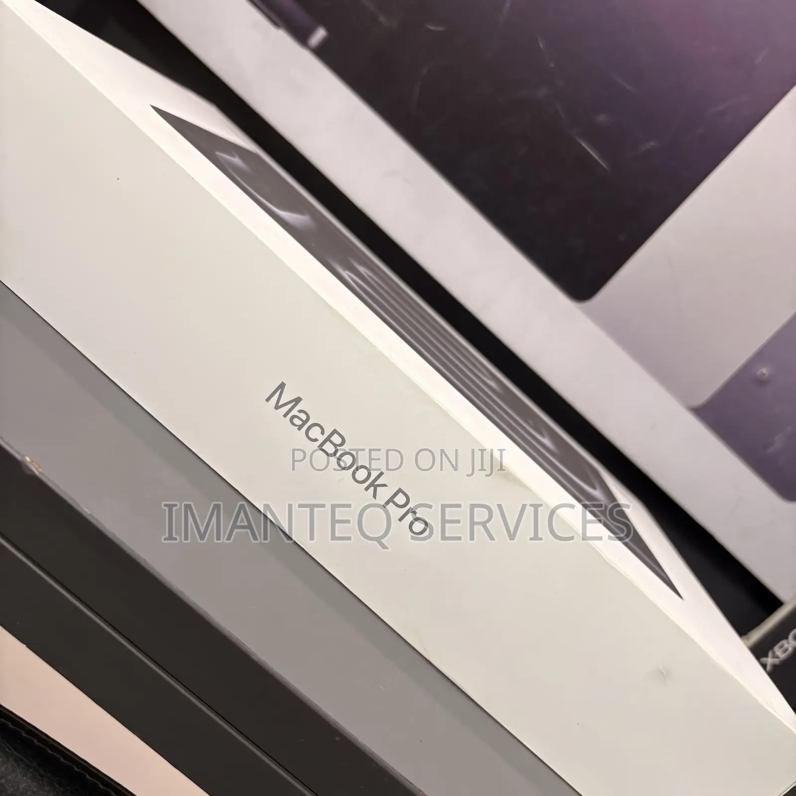 New Laptop Apple MacBook Pro 2024 M4 16GB Apple M4 SSD 512GB