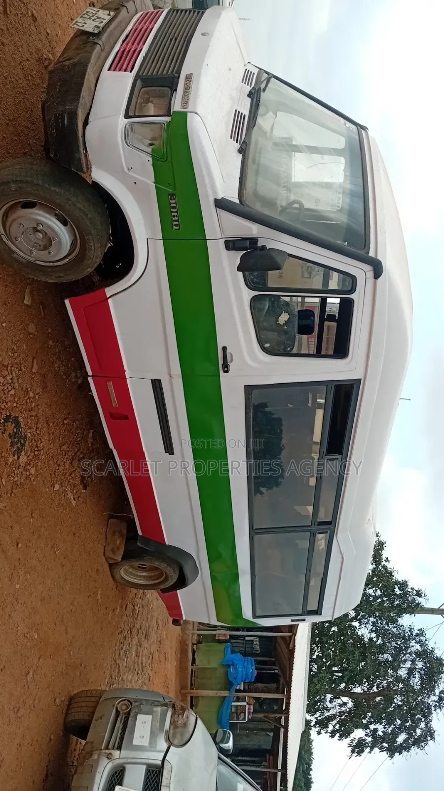 Mercedes-Benz T2 2001