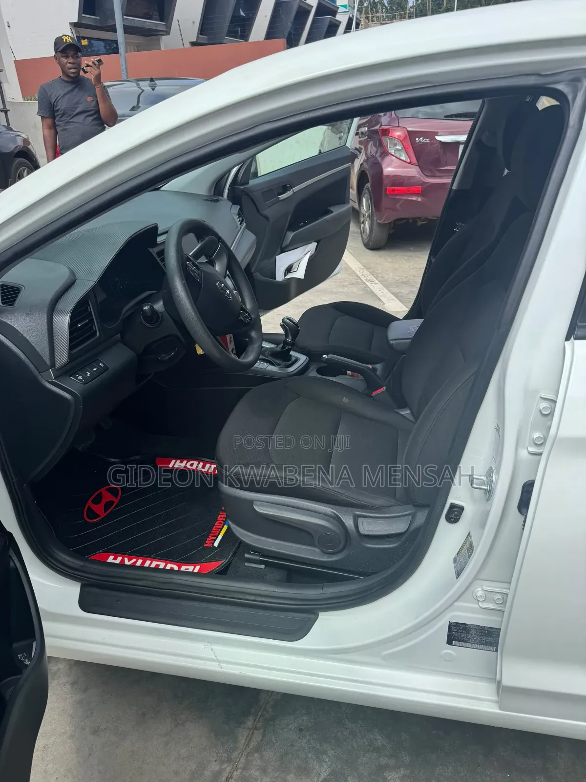 Hyundai Elantra SE Sedan FWD (1.8L 4cyl 6A) 2016 White
