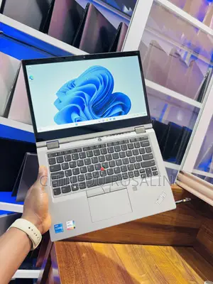 Laptop Lenovo ThinkPad L13 Yoga 8GB Intel Core i5 SSD 256GB