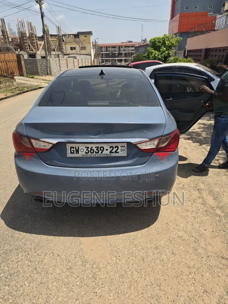 Hyundai Sonata 2012 Blue