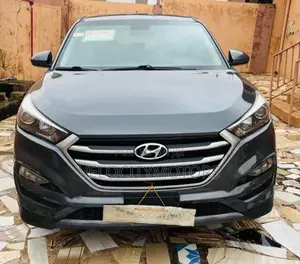 Hyundai Tucson SE AWD 2018 Gray