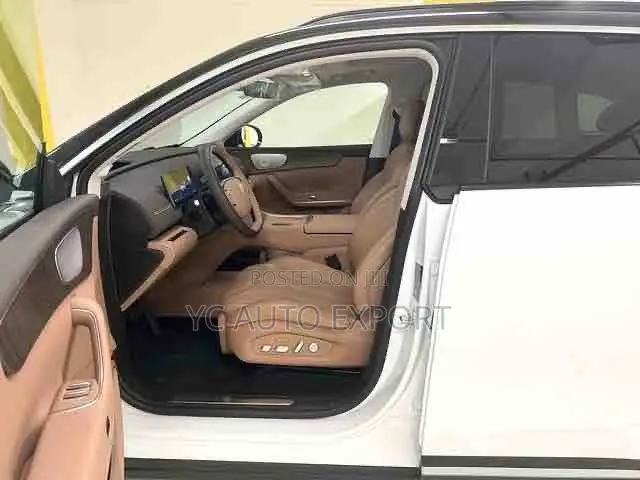 Leapmotor C11 2025 White