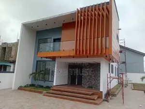 4bdrm Duplex in Tantra Spot M, Unity Closed for sale