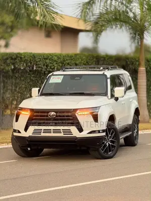 Lexus GX 550 Overtrail 2024 White