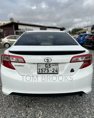Toyota Camry 2013 White