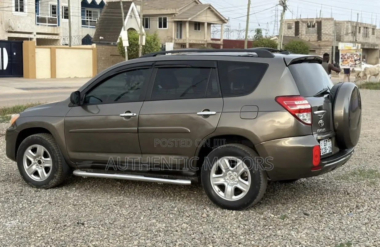Toyota RAV4 2012 Gray