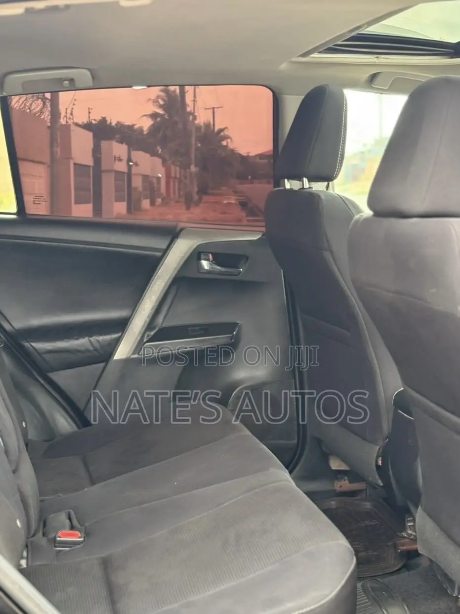 Toyota RAV4 XLE AWD (2.5L 4cyl 6A) 2017 Black