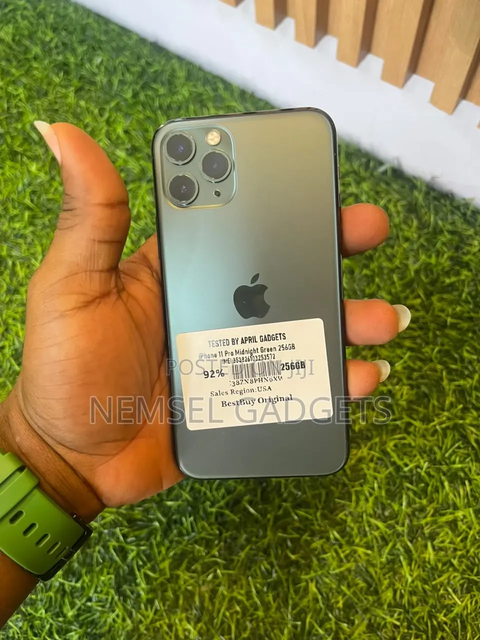 New Apple iPhone 11 Pro 256 GB Green