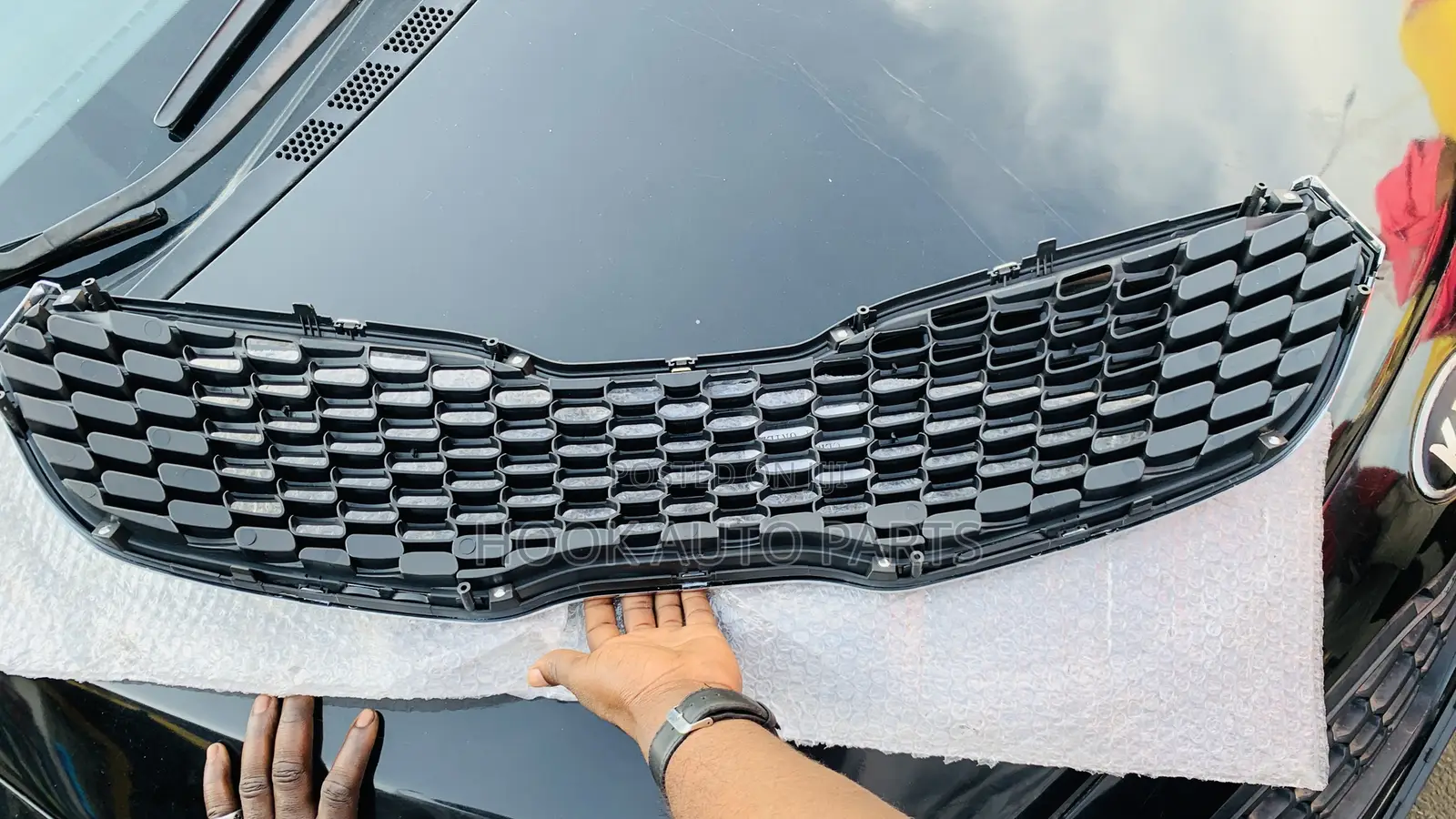 Kia Forte 2012, 2013, 2014, 2015 Front Bumper Grille: Shells