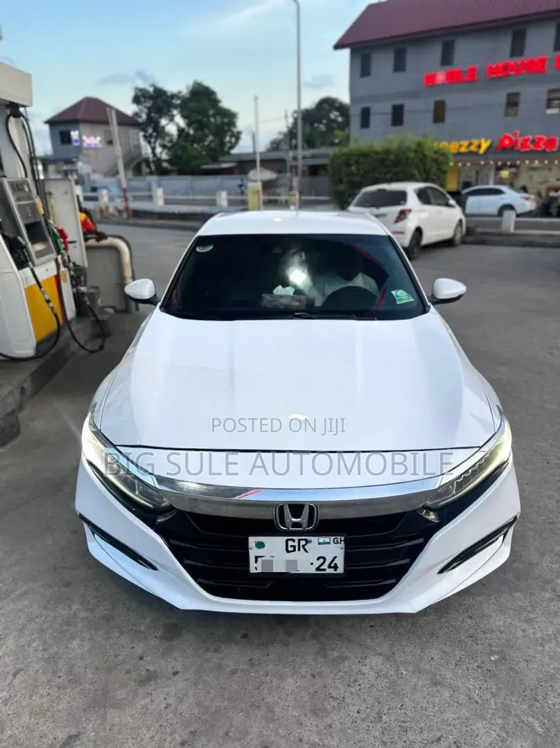 Honda Accord Sport 2018 White