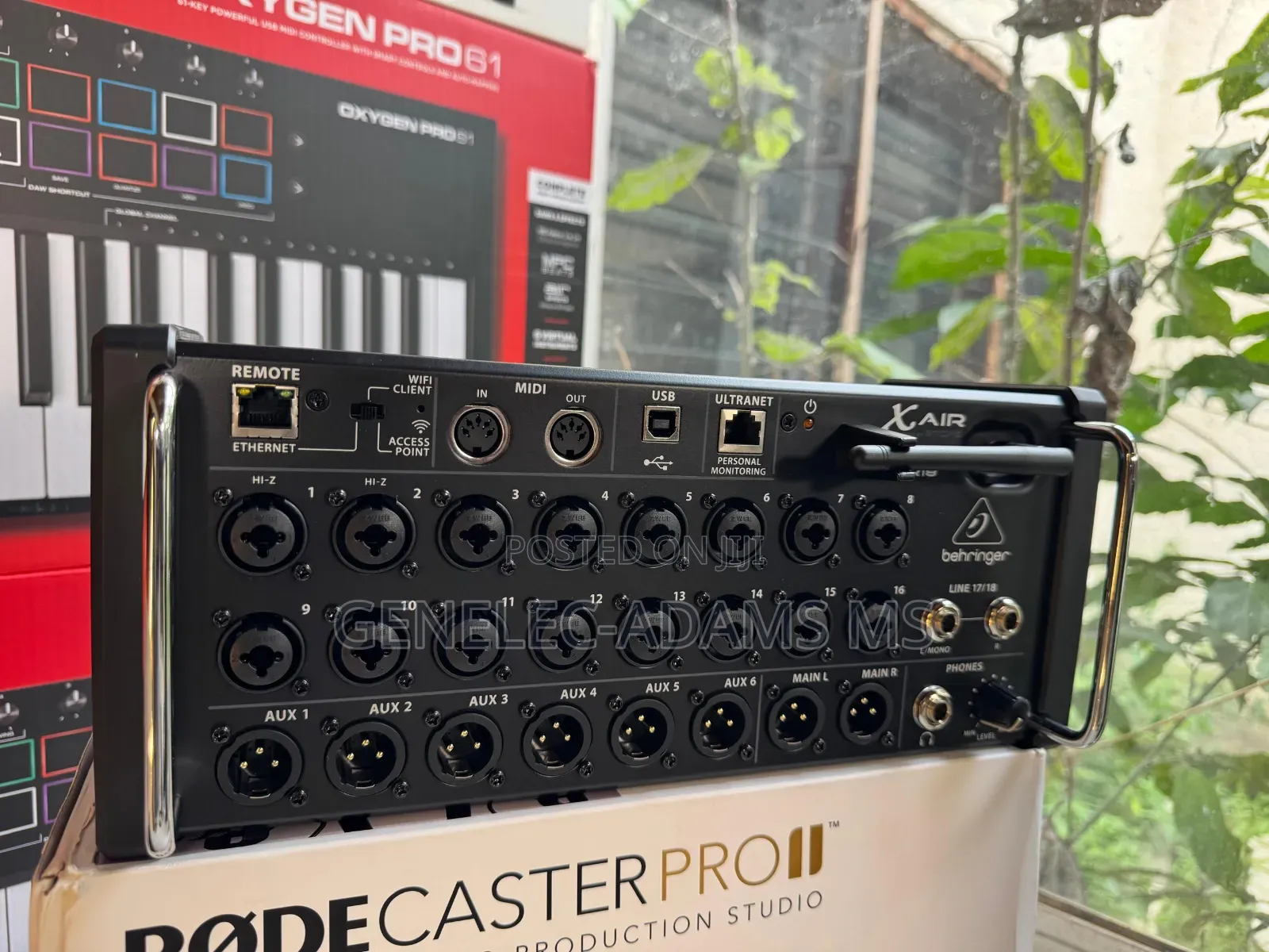 Original Behringer XR18 Professional Digital Mixer