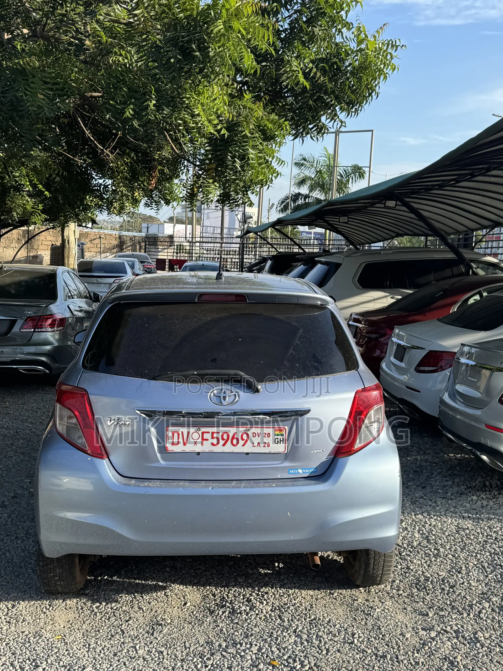Toyota Vitz 1.3 AWD 5dr 2013 Blue