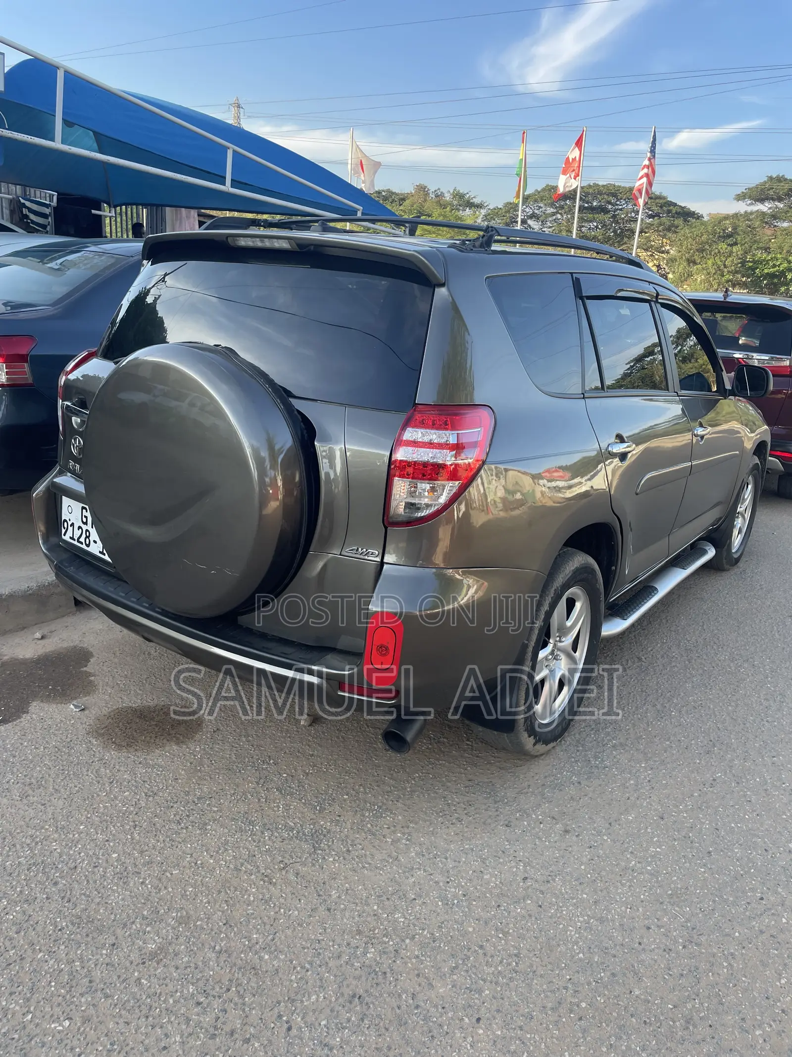 Toyota RAV4 2011 Gray