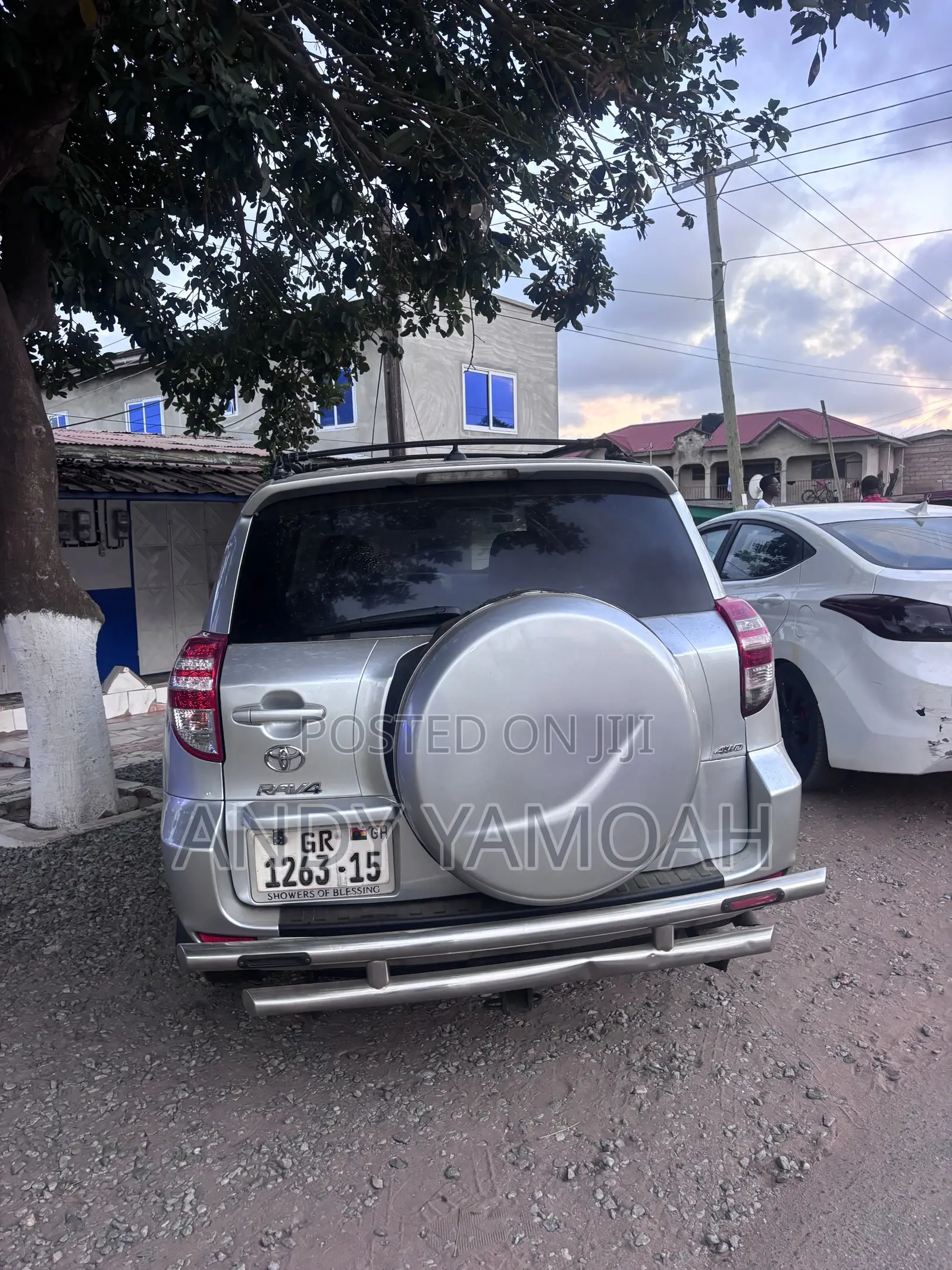 Toyota RAV4 2011 Silver