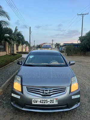 Nissan Sentra 2012 Gray