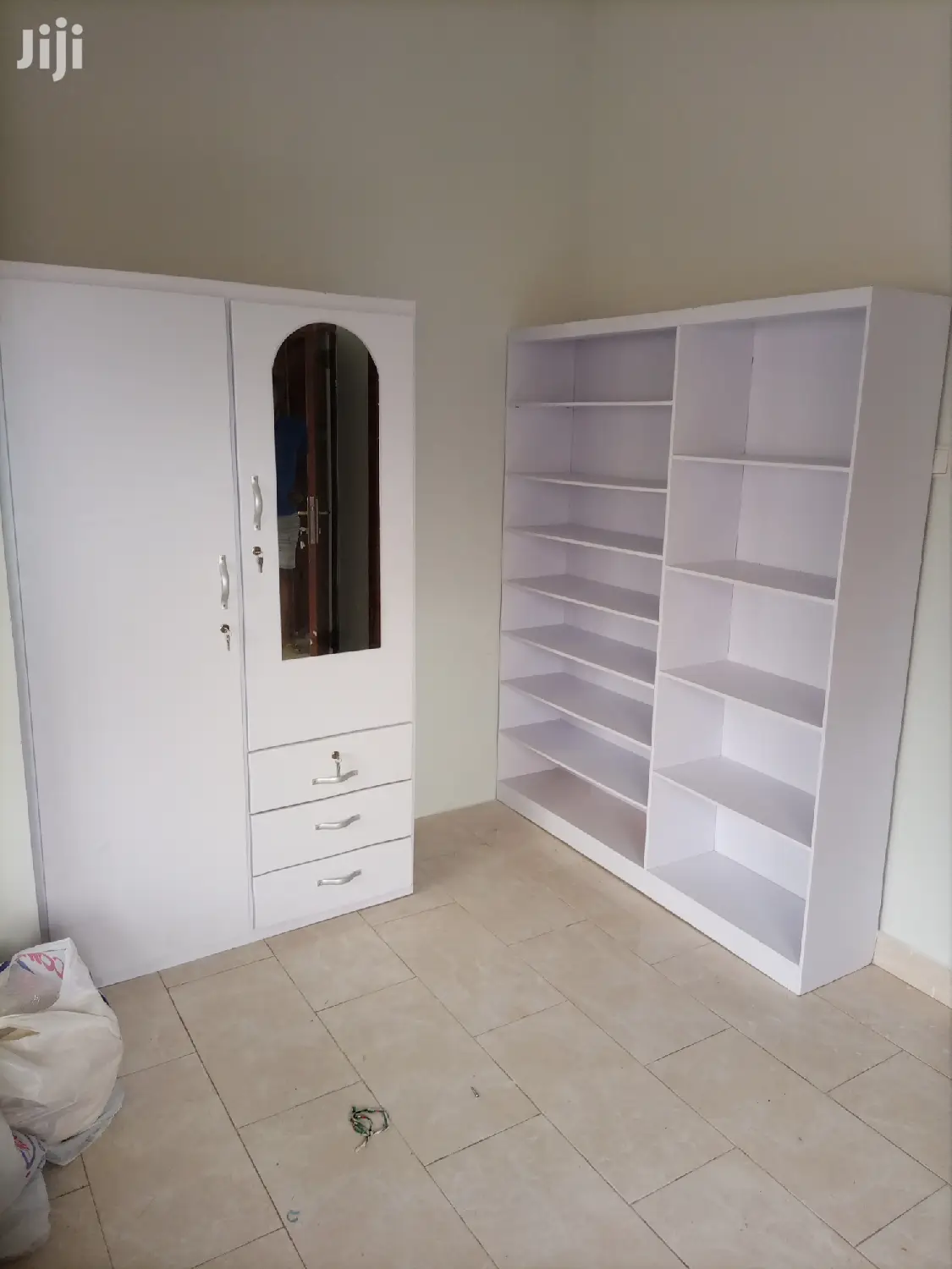 Wardrobes,Shoe With Bacg Rack 💕🖤
