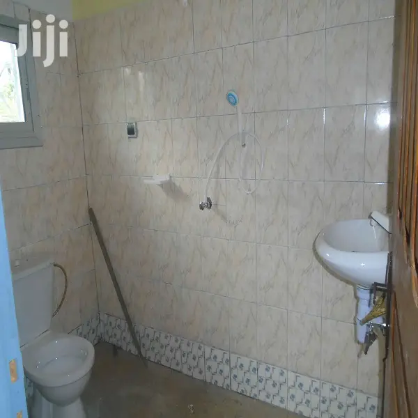 Mini Flat in Trade Fair for rent