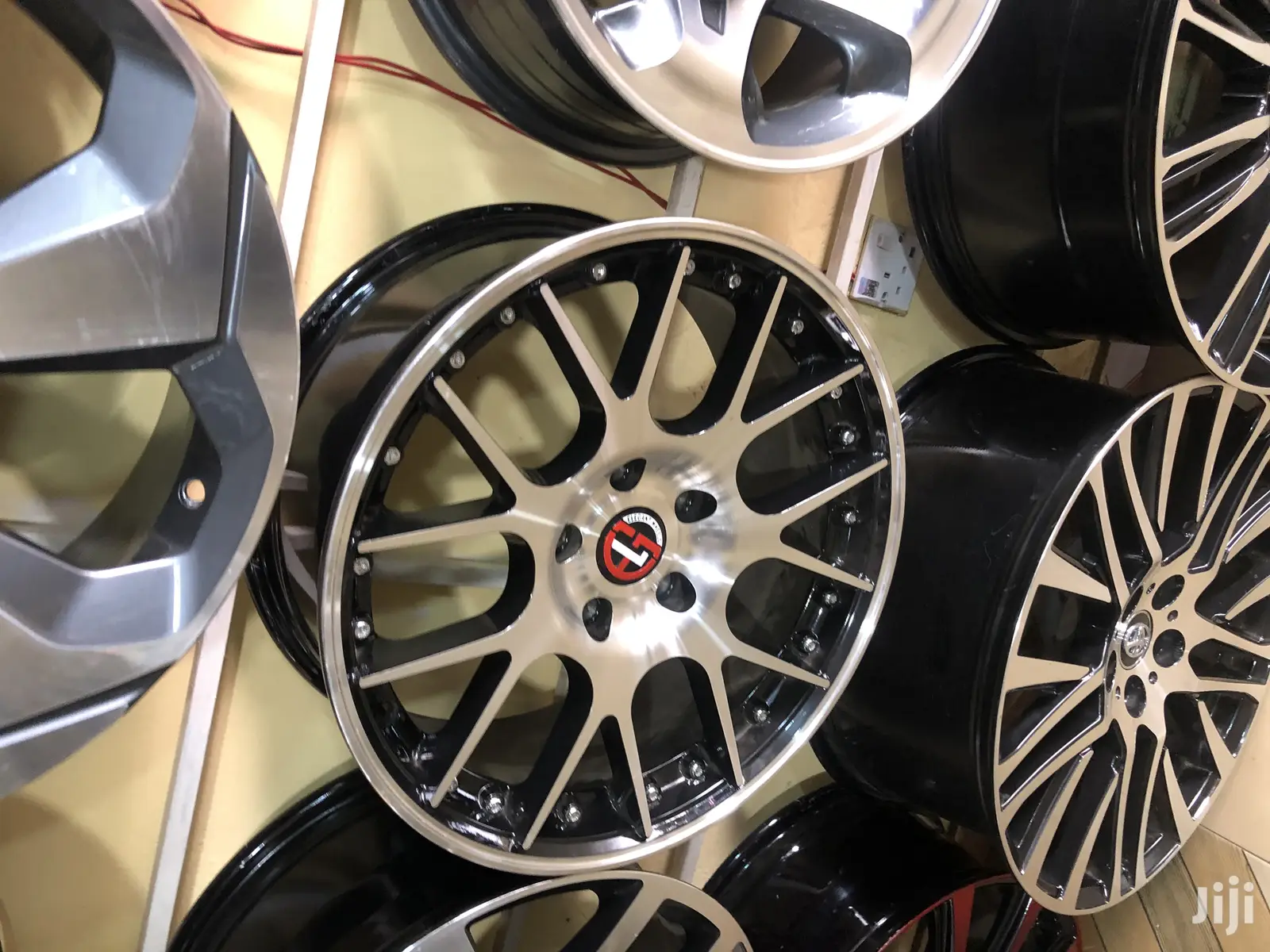 Alloy Rims and Tyres