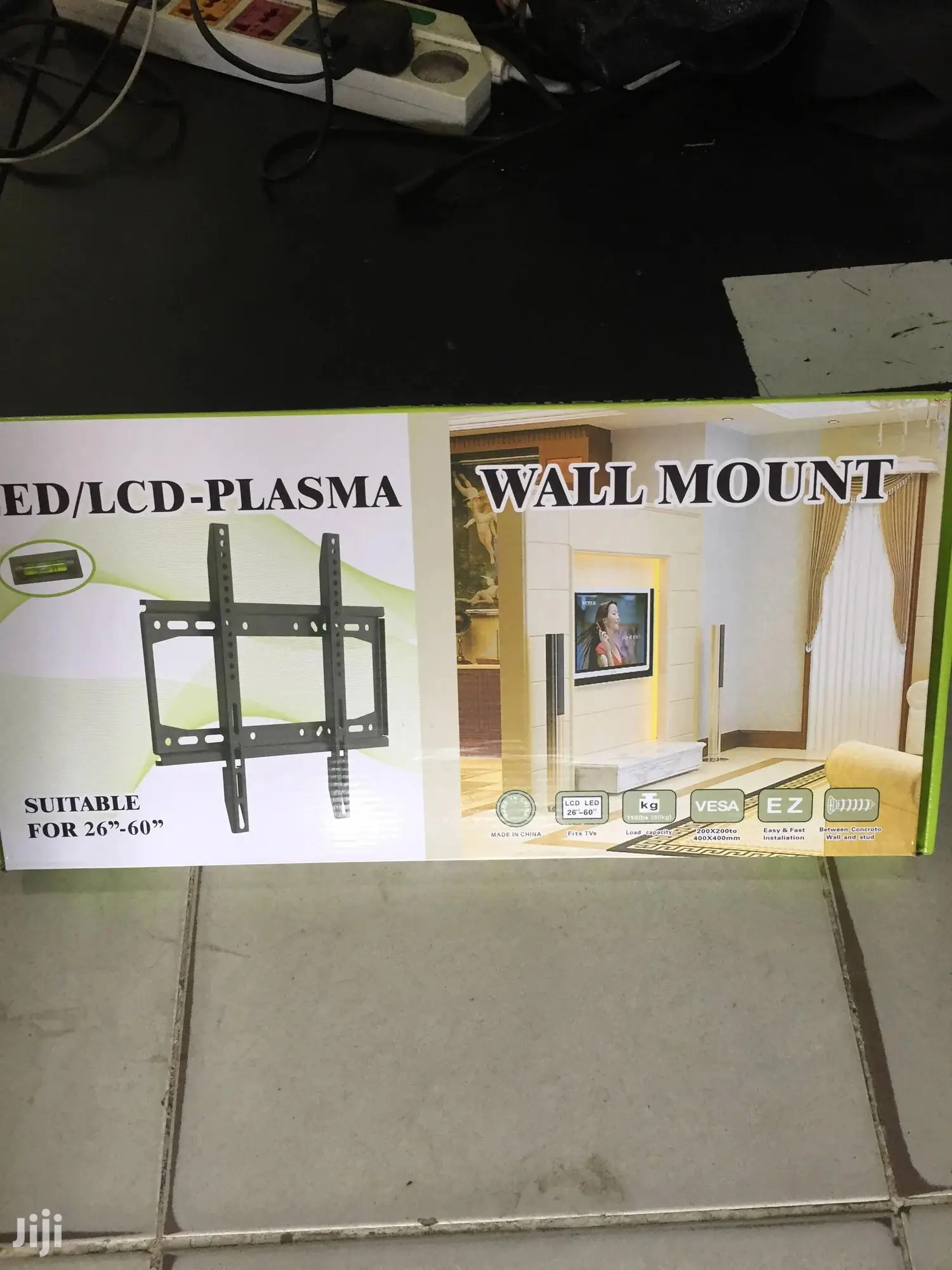 Easy To Install Universal 26-60 Inches Wall Mount In Box