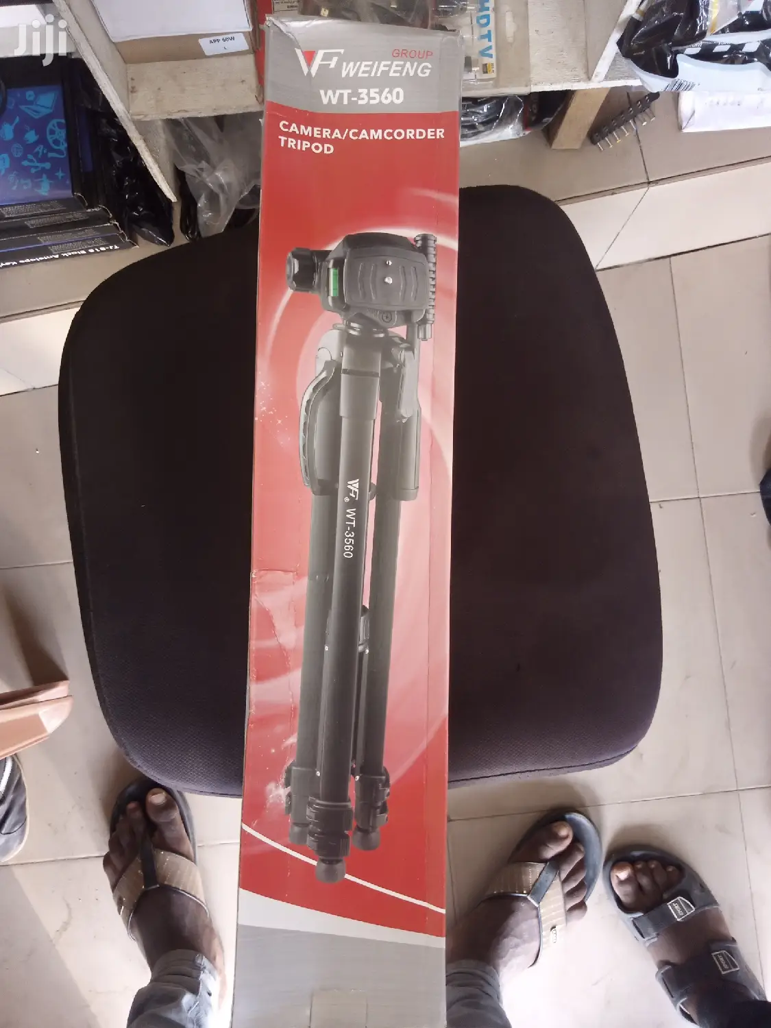 WT 3560 Tripod