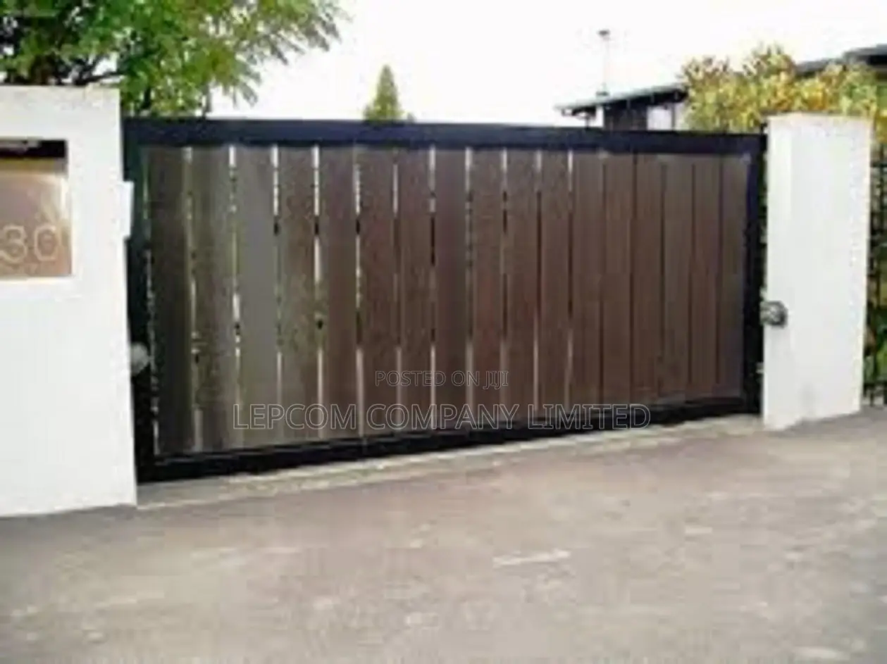 Wood and Metal Gate