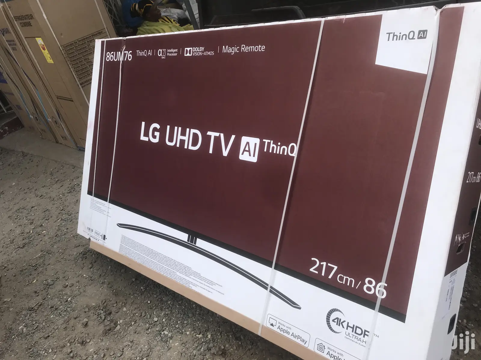 LG 86um7600plb 86" Smart 4K Uhd LED TV With Google Assistant