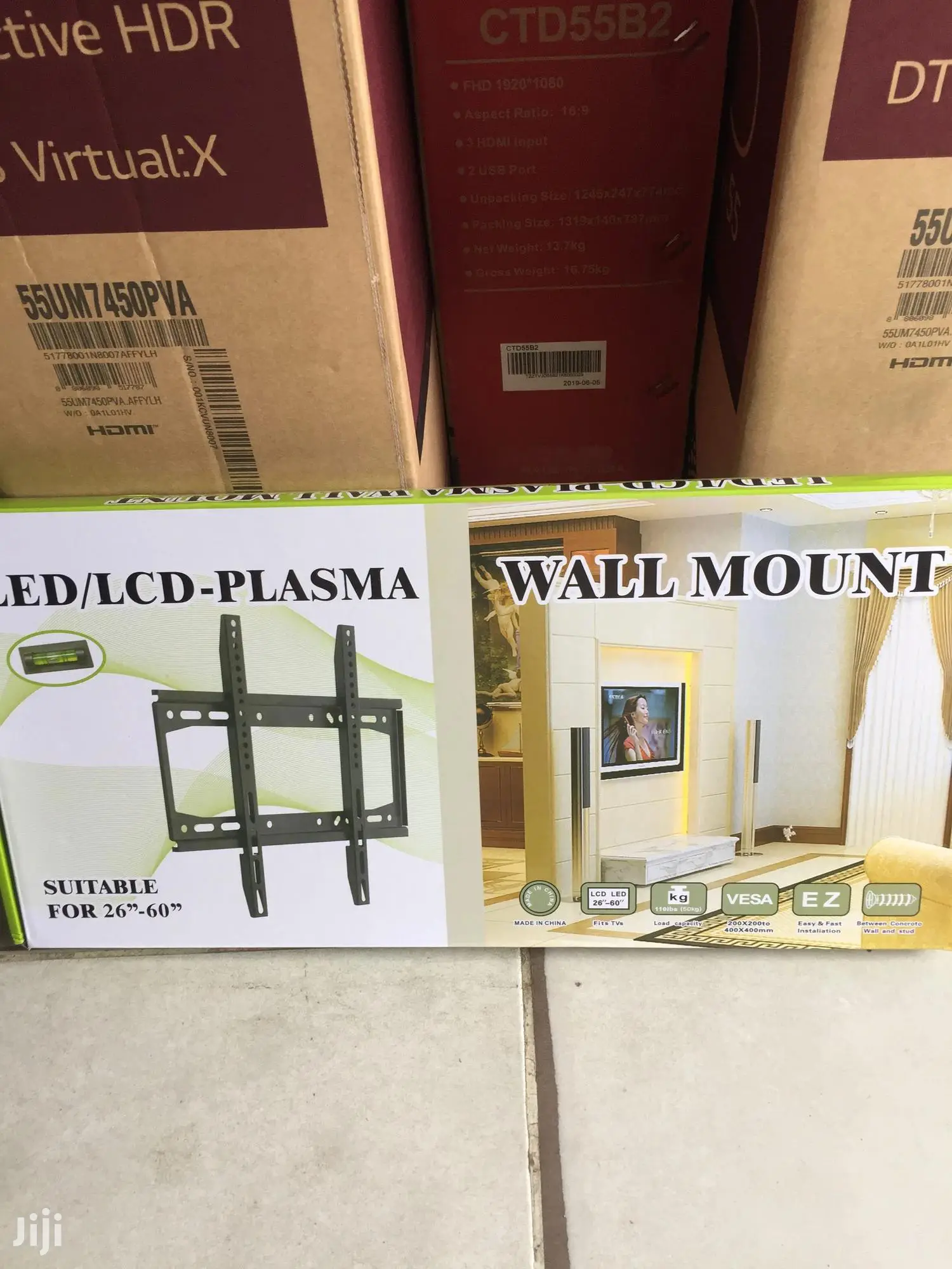 Mounts Perfectly Universal 26-60 Inches Wall Hanger