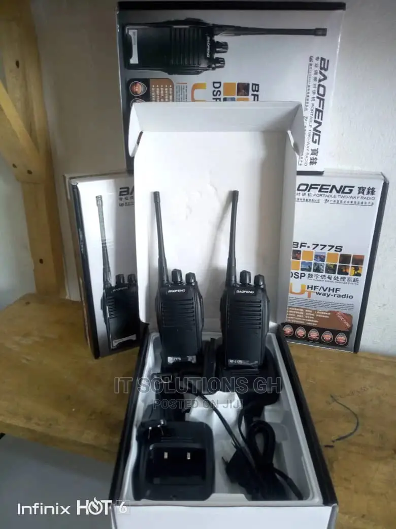 2 in 1 Walkie Talkie With Earpiece