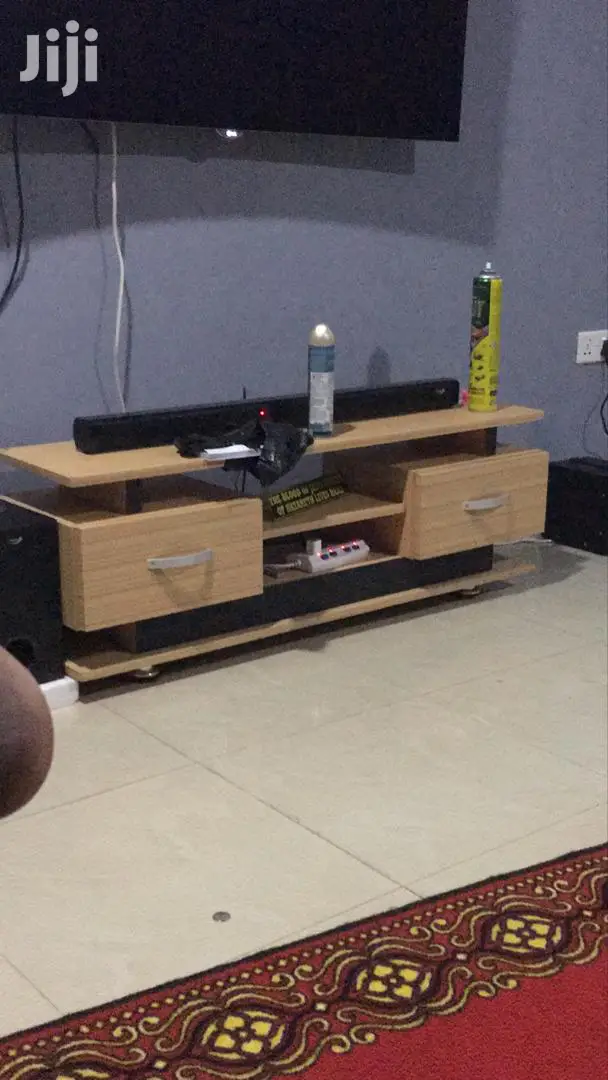New TV Stwnd For Sell