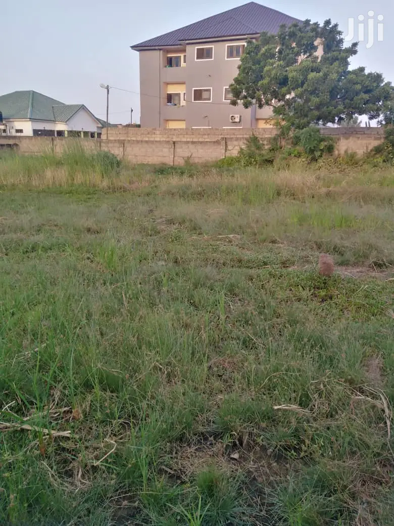 Neat Land at Pillar 2 for Sale at 350,000 Is Nigotable
