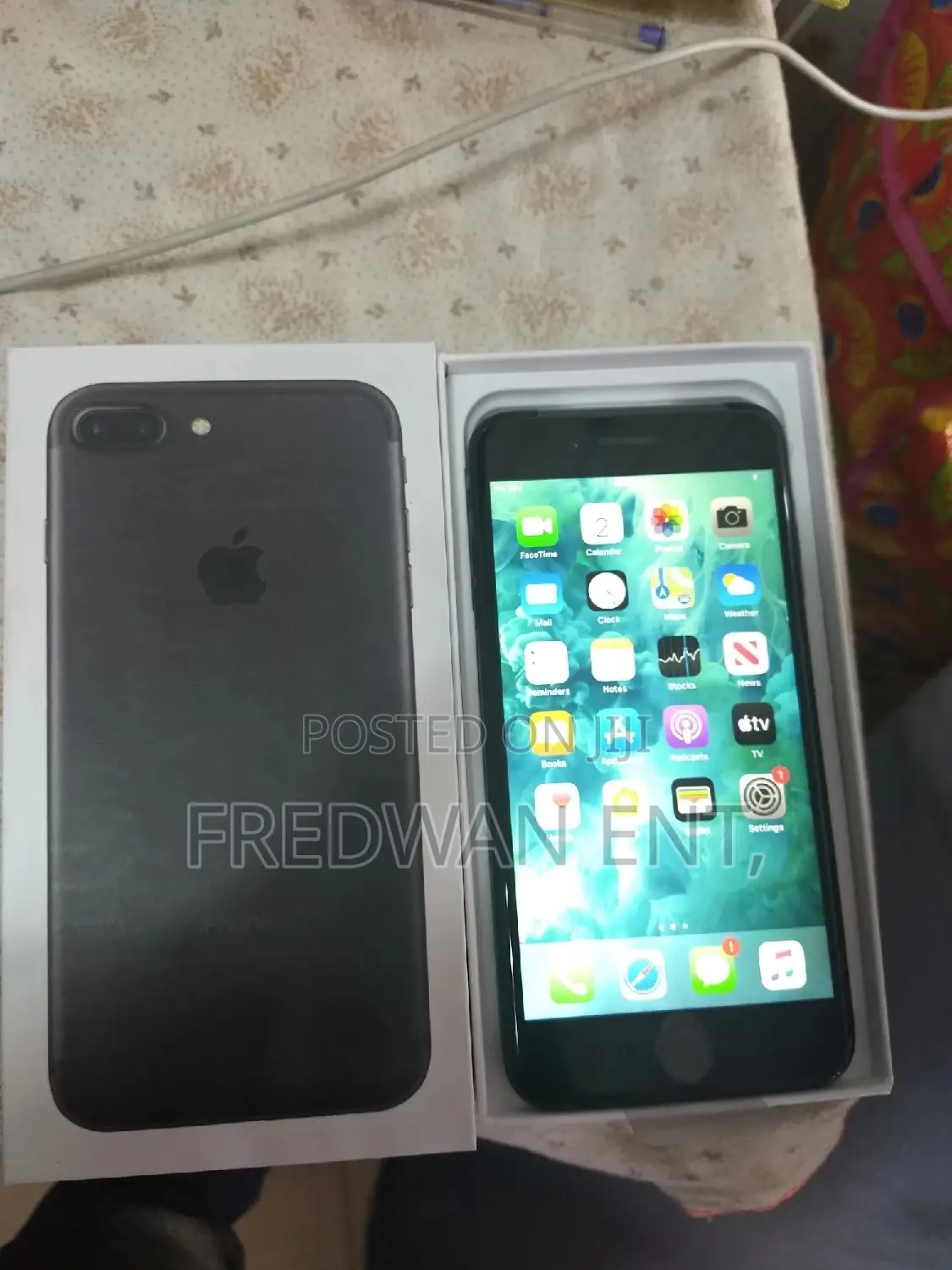 New Apple iPhone 7 Plus 128 GB Black