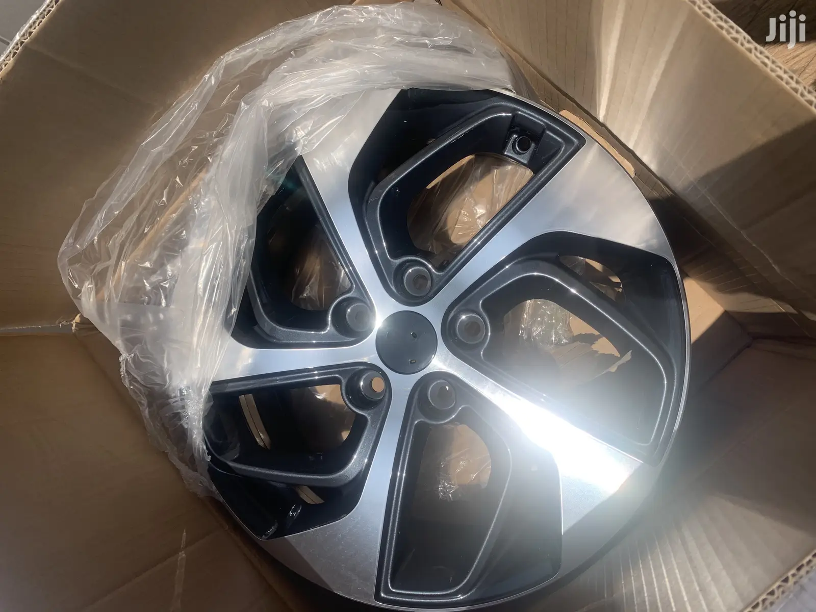 Original Rim In All Sizes For All Cars