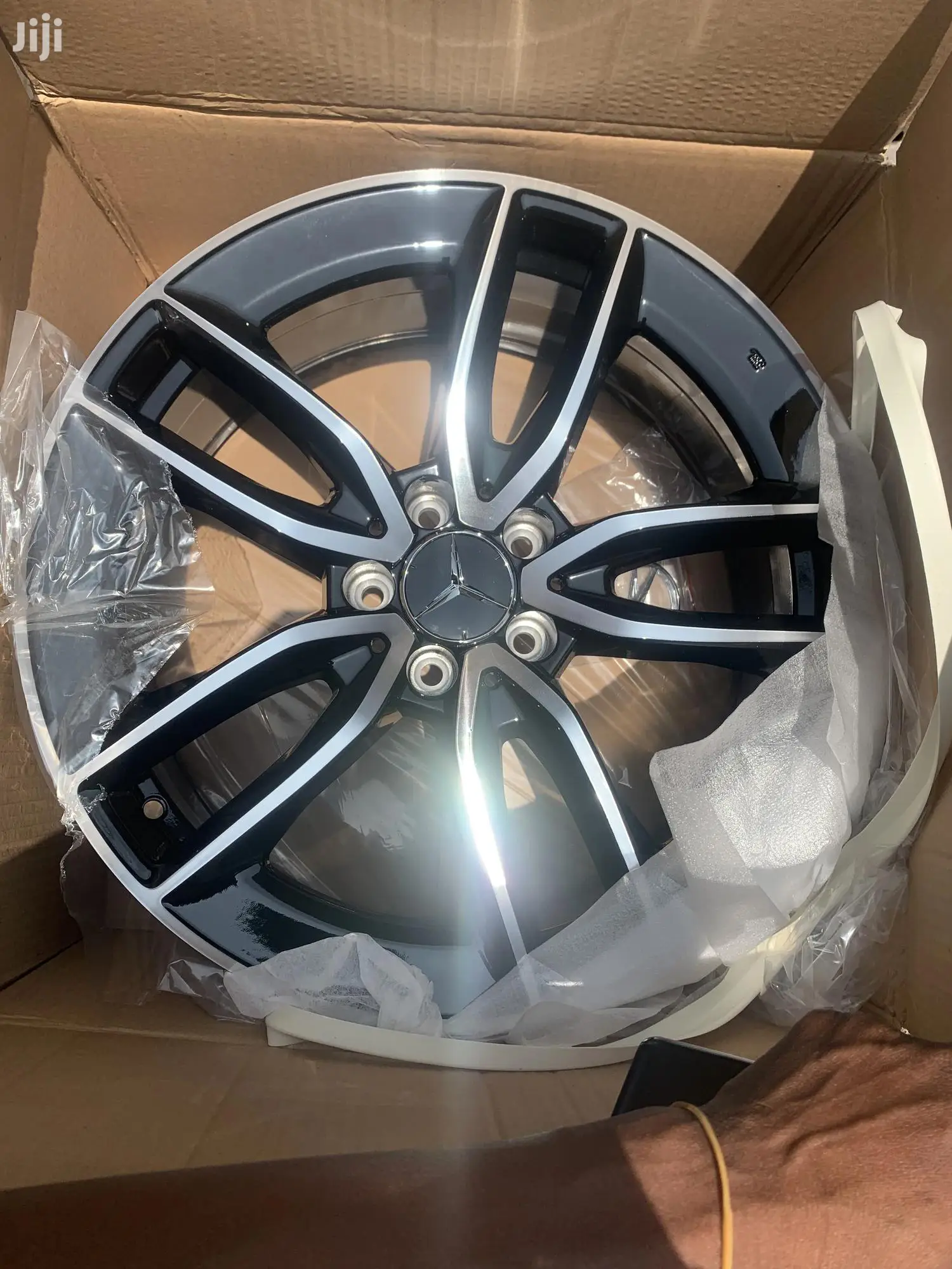Original Benz Rim In All Sizes