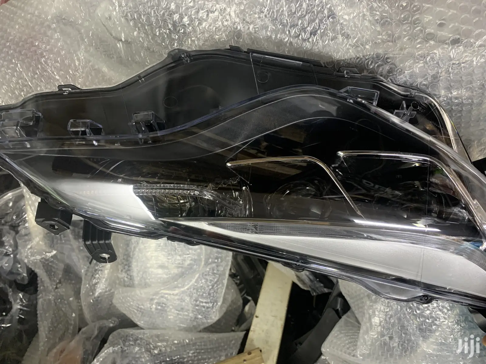 Toyota Corolla 2017-19 Sports Head Lamp Pair