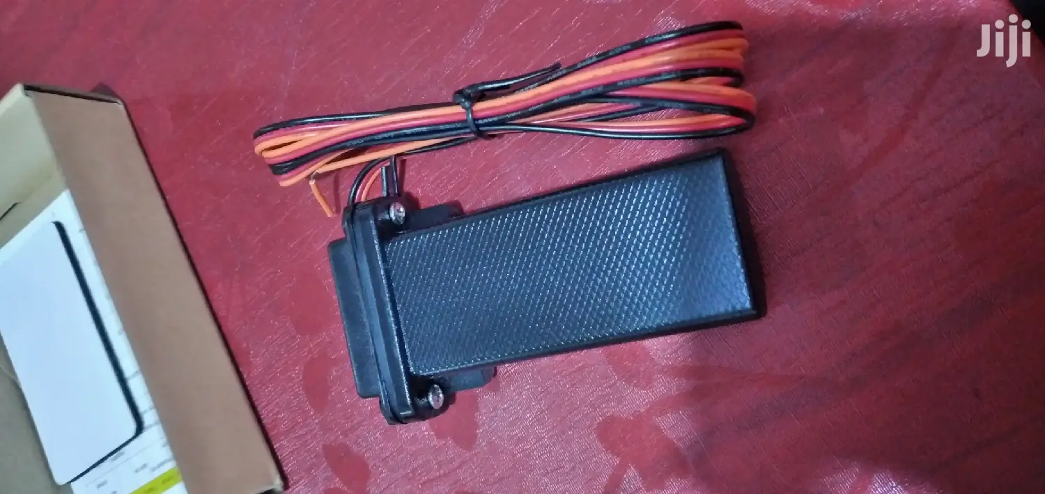 Waterproof Gps Tracker For Car And Motorcycle