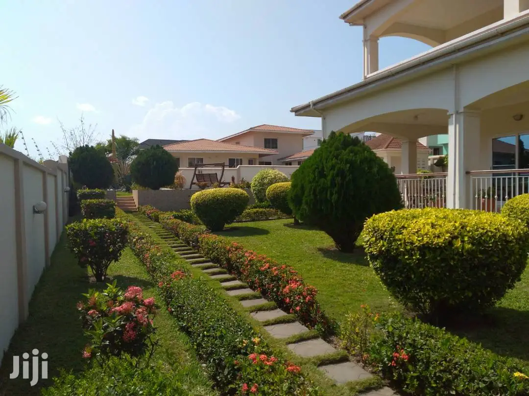 5bdrm House in Bronko Housing, Airport Residential Area for Rent