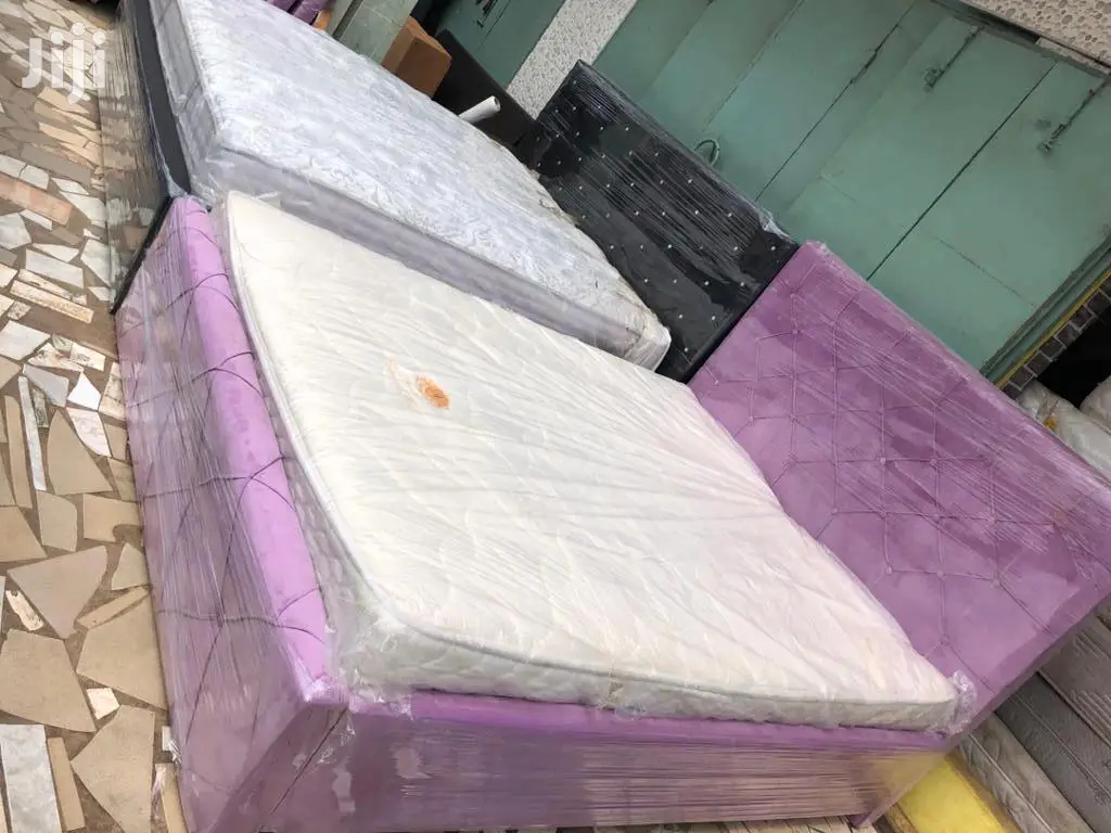 Queen Size Bed Eith Maytress Free Delivery