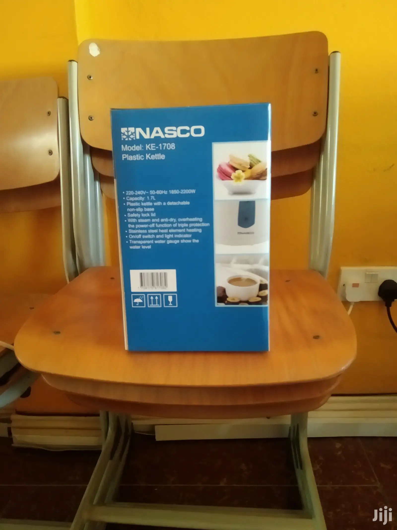Nasco 1.7ltr Plastic Kettle