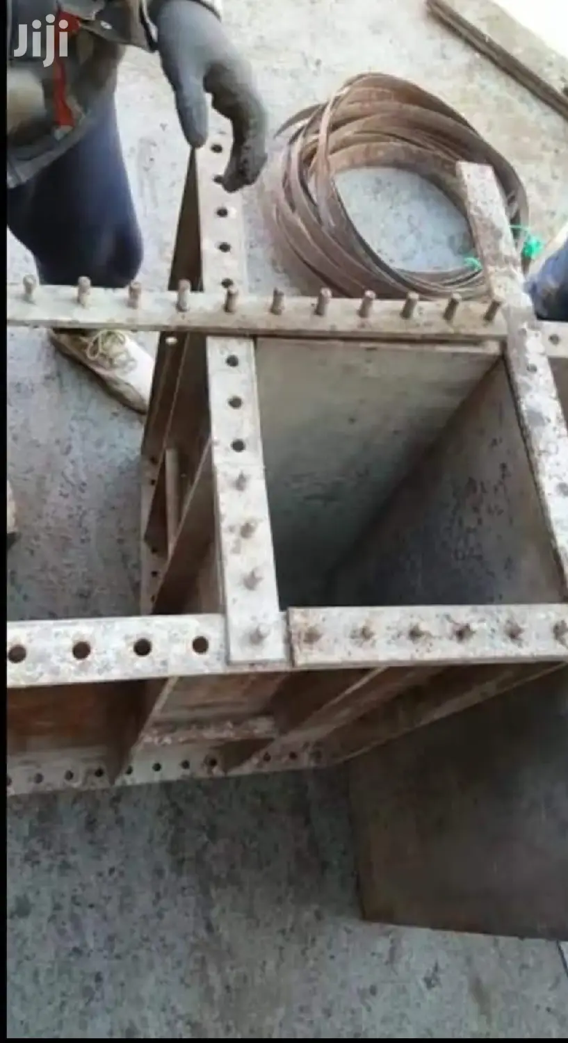 Pillar/Columns/Formwork /Concrete/Slabs/Accra/Decking/Woods