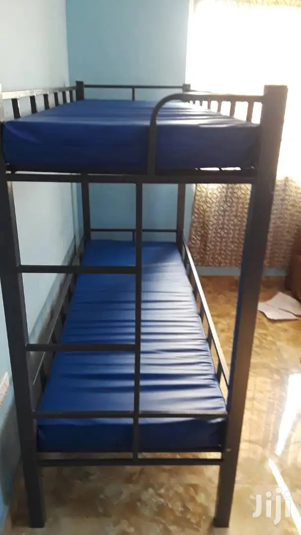 Metallic Bunk Bed
