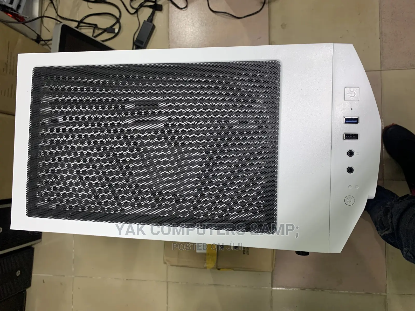 New Server Laptop 32GB AMD Ryzen HDD 2T