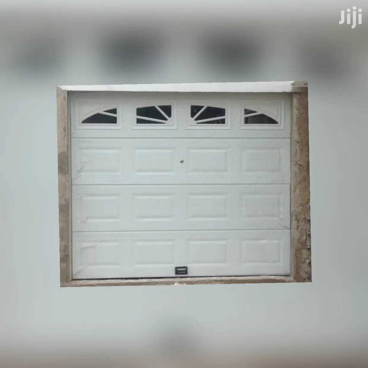 Garage Doors With Backup Batterys